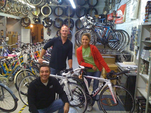 Bicycle Store «Bicycle X-Change Shops», reviews and photos, 908 W Douglas Ave, Wichita, KS 67203, USA