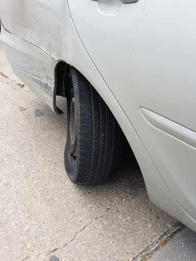 Auto Body Shop «Richardson Body Shop», reviews and photos, 400 Monte Blaine Ln, Richardson, TX 75080, USA