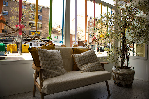 Lavandería y Tintorería Lino & seda