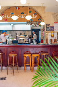 Atmosphère du Café et restaurant de grillades Café du Roi à Montpellier - n°11