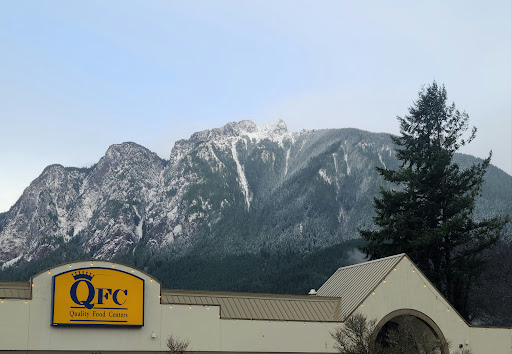 Grocery Store «Quality Food Center», reviews and photos, 460 E North Bend Way, North Bend, WA 98045, USA