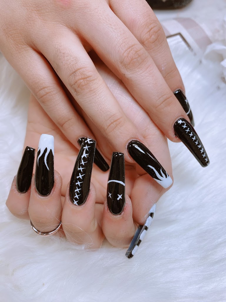 Regal Nails, Salon & Spa 84663