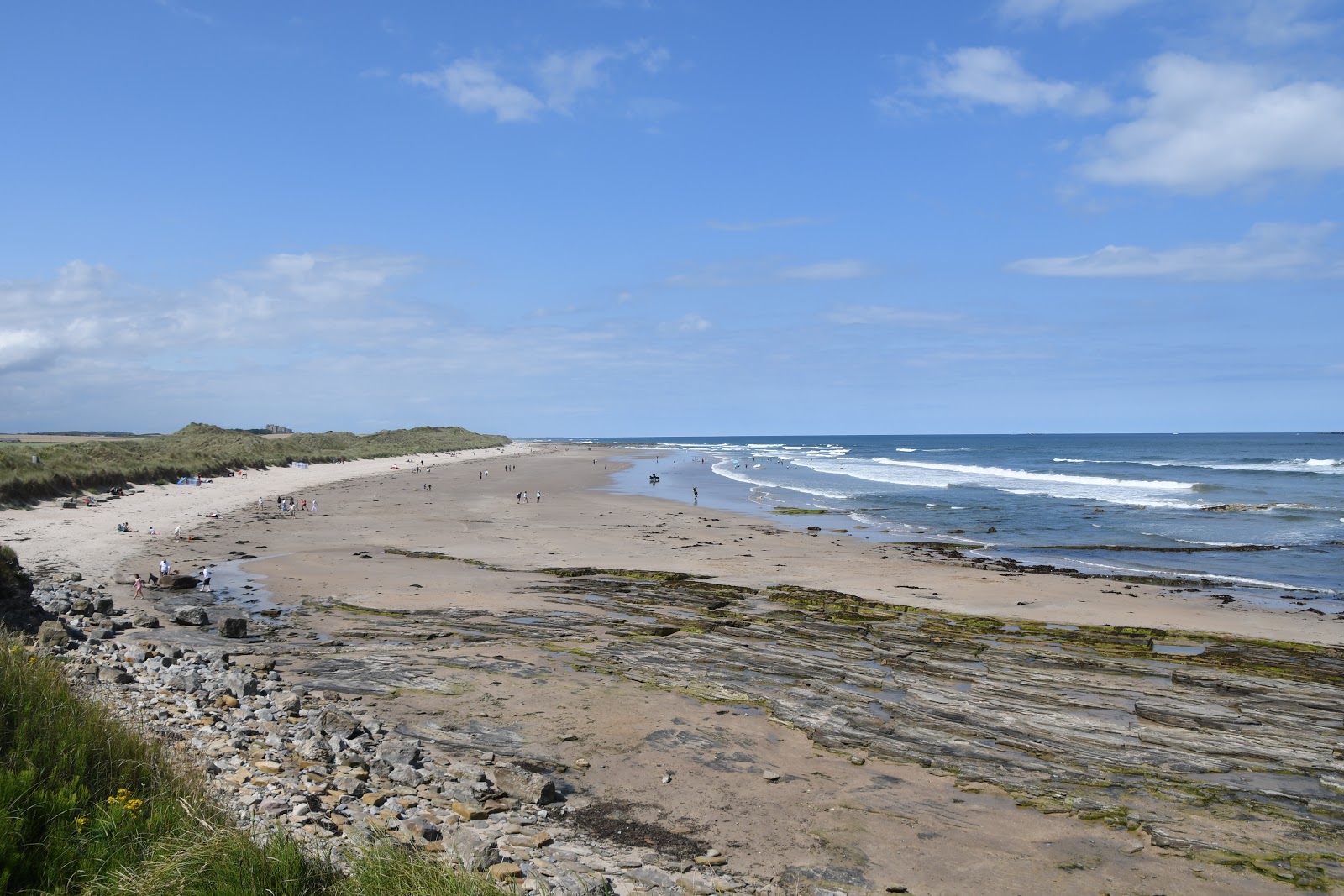 Foto af Bamburgh Strand faciliteter område