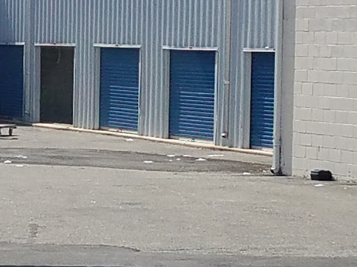 Self-Storage Facility «Life Storage», reviews and photos, 407 Chester Pike, Glenolden, PA 19036, USA