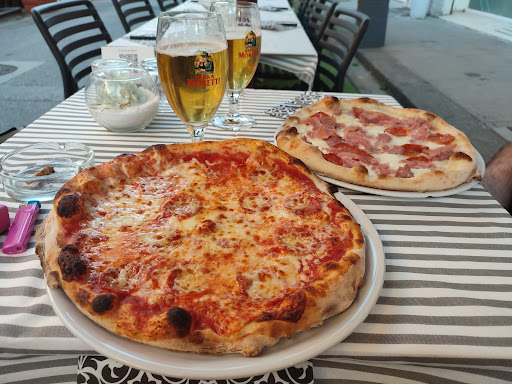 Rewind Pizzeria Ristorante Wine bar & cocktail bar in Pontedera, Provincia di Pisa