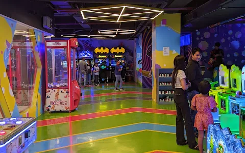 Masti Zone | Esplanade Mall | Gurugram | Gamezone | Bowling image