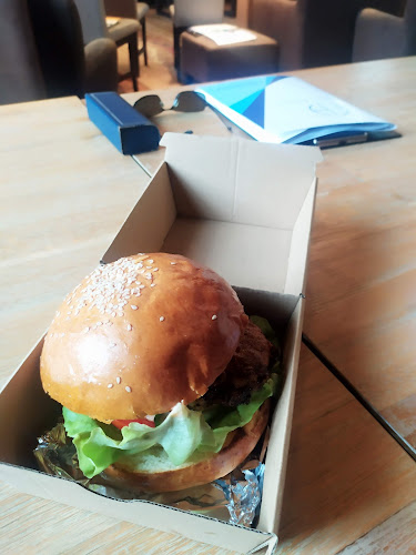 Hozzászólások és értékelések az Golyó Burger-ról