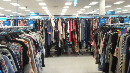 Clothing Store «Ross Dress for Less», reviews and photos, 719 Thompson Ln, Nashville, TN 37204, USA