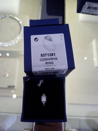 Jewelry Store «Swarovski», reviews and photos, 734 Lincoln Rd, Miami Beach, FL 33139, USA