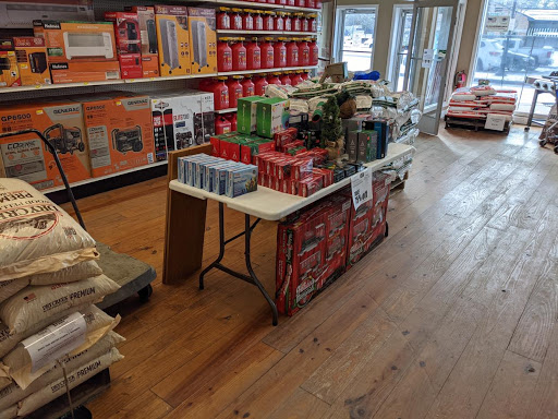 Home Improvement Store «Carr Hardware», reviews and photos, 320 W Main St, Avon, CT 06001, USA
