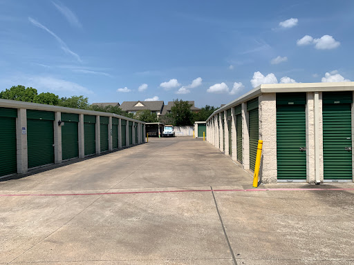 Self-Storage Facility «Life Storage», reviews and photos, 500 E Buckingham Rd, Richardson, TX 75081, USA