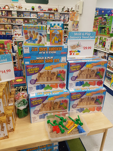 Educational Supply Store «Lakeshore Learning Store», reviews and photos, 27500 Chagrin Blvd, Woodmere, OH 44122, USA