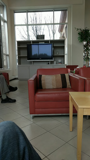 Toyota Dealer «New Country Toyota of Saratoga Springs», reviews and photos, 3002 NY-50, Saratoga Springs, NY 12866, USA