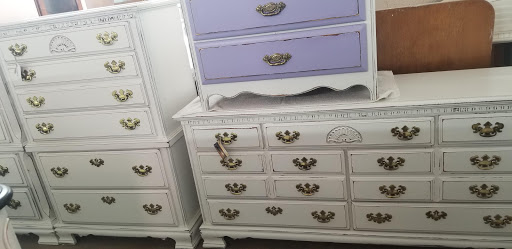 Used Furniture Store «C&D Second Chance», reviews and photos, 201 N Poplar Ave, Sanford, FL 32771, USA