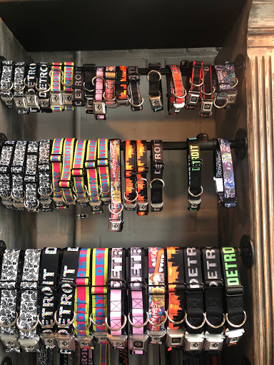 Pet Supply Store «3 Dogs 1 Cat», reviews and photos, 2472 Riopelle St, Detroit, MI 48207, USA