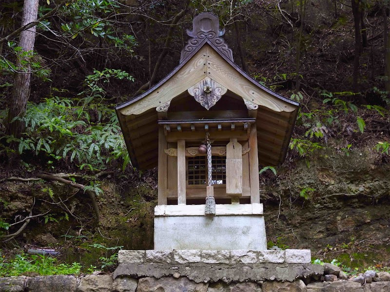 白馬神社