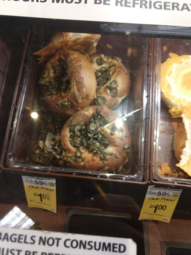 Grocery Store «Safeway», reviews and photos, 1550 N Pacific Hwy, Woodburn, OR 97071, USA