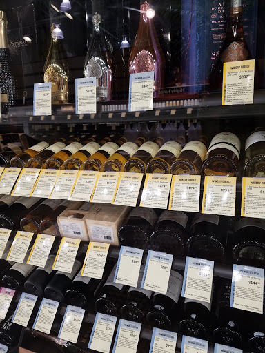 Wine Store «Total Wine & More», reviews and photos, 11211 Causeway Blvd, Brandon, FL 33511, USA