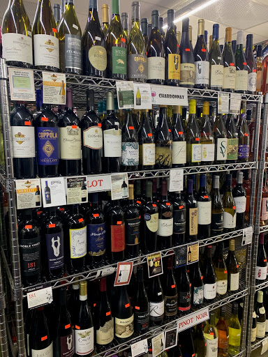 Liquor Store «Telegraph Liquor Store», reviews and photos, 11063 Telegraph Rd, Taylor, MI 48180, USA