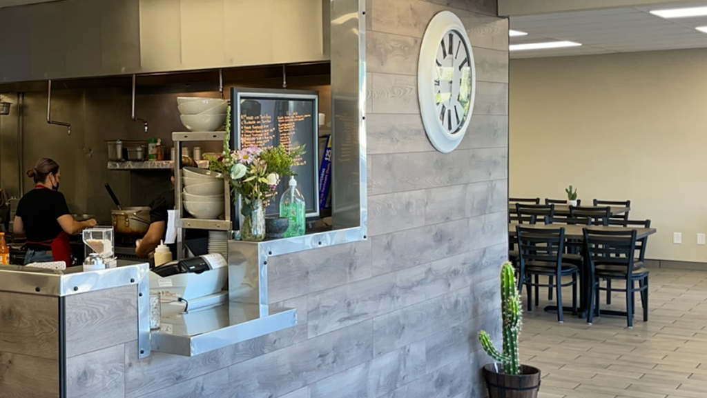 La Reyna Mexican Restaurant 95350