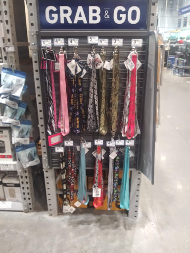 Shopping Mall «Whitehall Crossing Shopping Center», reviews and photos, IN-37, Bloomington, IN 47404, USA