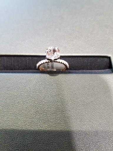 Jeweler «Shane Co.», reviews and photos, 9643 Olive Blvd, Olivette, MO 63132, USA