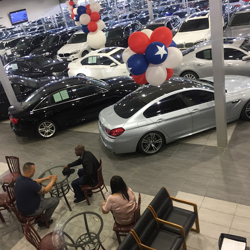 Used Car Dealer «Queens Auto Mall Auction House», reviews and photos, 134-01 Atlantic Ave, Richmond Hill, NY 11418, USA