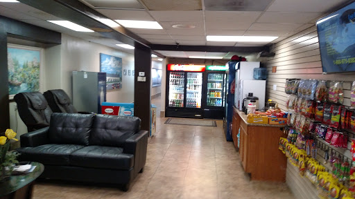 Car Wash «Harbor Hand Car Wash», reviews and photos, 800 N Harbor Blvd, Fullerton, CA 92832, USA