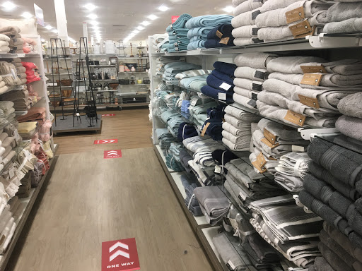 Department Store «HomeGoods», reviews and photos, 25959 Lorain Rd, North Olmsted, OH 44070, USA