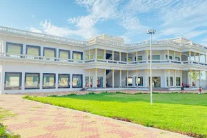 Sana Palace image