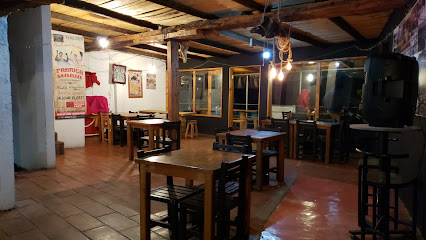 Terraza restaurant PUENTE VIEJO