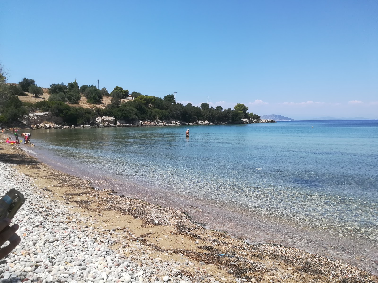 Foto di Paralia Panagitsa con una superficie del sabbia con ciottolame