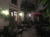 Atmosphère du Restaurant français La Source à Cadenet - n°6