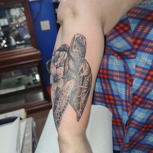 Explore fine line finger tattoo ideas, creative tattoo ideas in Lubbock, available at Sinners & Saints Art Company