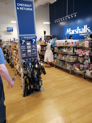 Department Store «Marshalls», reviews and photos, 2564 Central Park Ave, Yonkers, NY 10710, USA