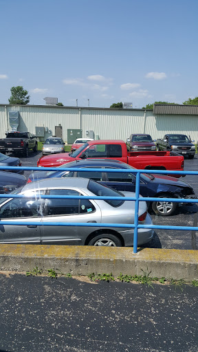 Auto Body Shop «Elkhorn Collision Center», reviews and photos, 245 Oconnor Dr, Elkhorn, WI 53121, USA