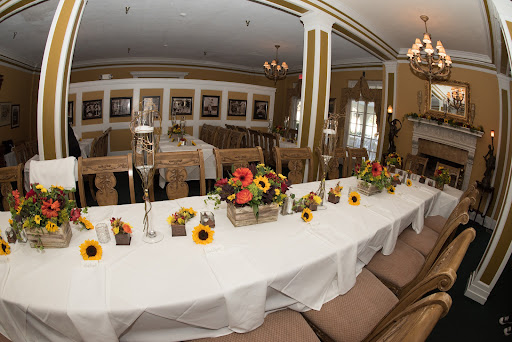 Florist «An English Flower Cottage», reviews and photos, 101 Copper Penny St, Hendersonville, NC 28792, USA