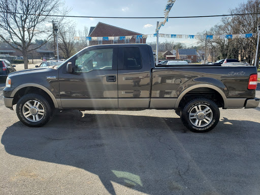 Used Car Dealer «Royal Pike Motors», reviews and photos, 411 N Commerce Ave, Front Royal, VA 22630, USA