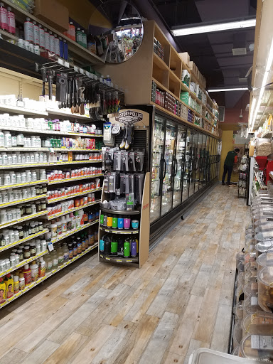 Gourmet Grocery Store «Yes! Organic Market Capitol Hill», reviews and photos, 410 8th St SE, Washington, DC 20003, USA