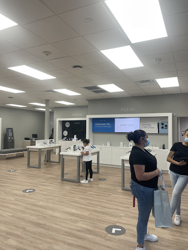 Xfinity Store by Comcast Branded Partner