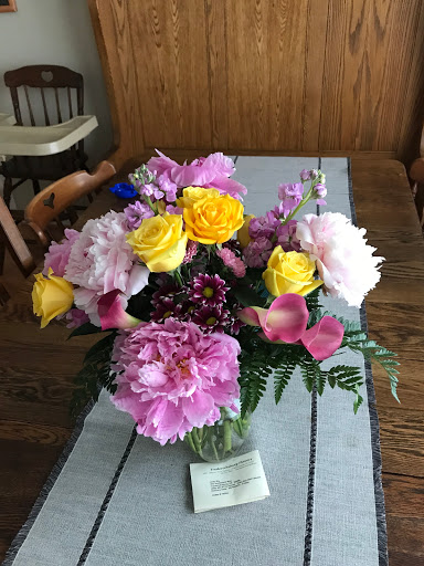 Skin Care Clinic «Fredericksburg Flowers», reviews and photos, 2091 Jefferson Davis Hwy, Fredericksburg, VA 22401, USA