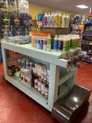 Pet Supply Store «AARF Pet Central», reviews and photos, 6570 James B Rivers Memorial Dr, Stone Mountain, GA 30083, USA