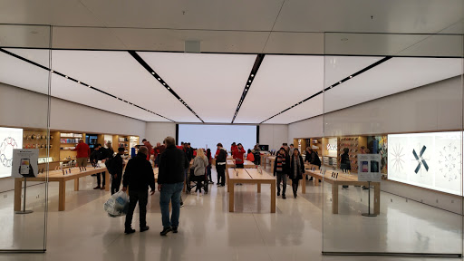 Computer Store «Apple Mall of America», reviews and photos, 132 South Avenue, Bloomington, MN 55425, USA