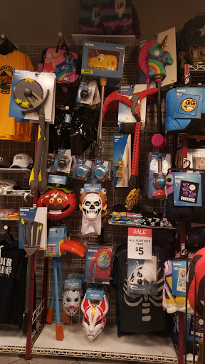 Gift Shop «SPENCER GIFTS», reviews and photos, 9617 N Metro Pkwy W #1048, Phoenix, AZ 85051, USA