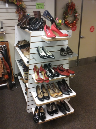 Thrift Store «Assistance League of Austin», reviews and photos, 4901 Burnet Rd, Austin, TX 78756, USA