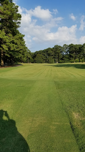 Country Club «Elizabeth Manor Golf & Country Club», reviews and photos, 1 Ace Parker Dr, Portsmouth, VA 23701, USA