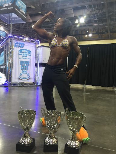 Personal Trainer «Physiques Gym», reviews and photos, 2716 E Bell Rd, Phoenix, AZ 85032, USA