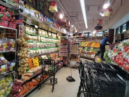 Grocery Store «Westside Market», reviews and photos, 84 3rd Ave, New York, NY 10003, USA