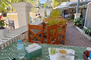Visoun Cafe Luang Prabang ວິຊຸນ ກາເຟ ຫລວງພະບາງ image