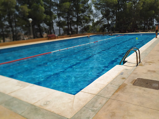 Piscina municipal de Relleu en Relleu, Alicante